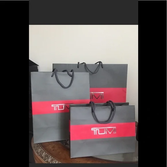 TUMI Shopping bags - Picture 1 of 2